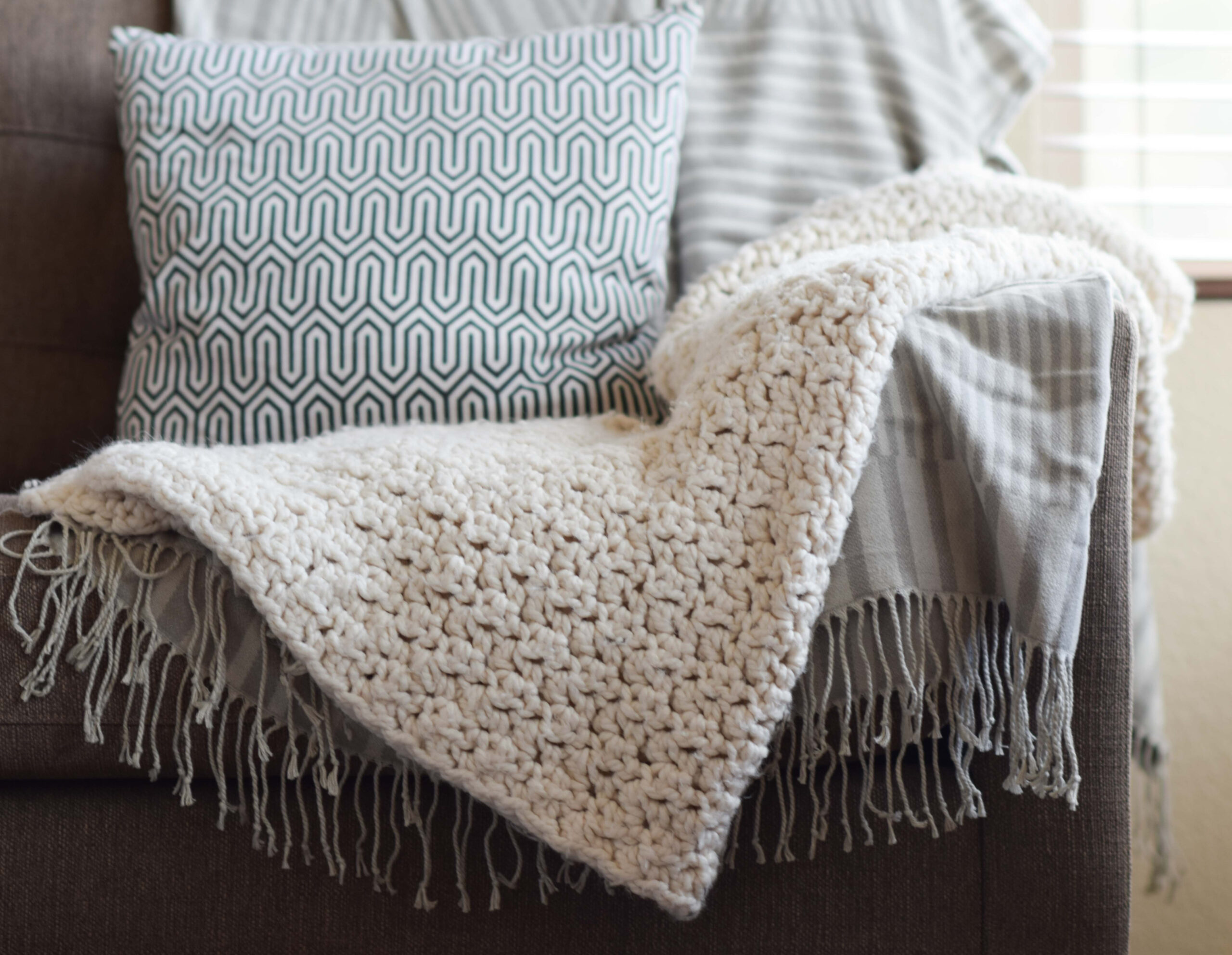 Super Bulky Yarn Blanket Pattern Inspiration