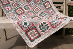 Best Easy Granny Square Blanket Pattern Ideas Image